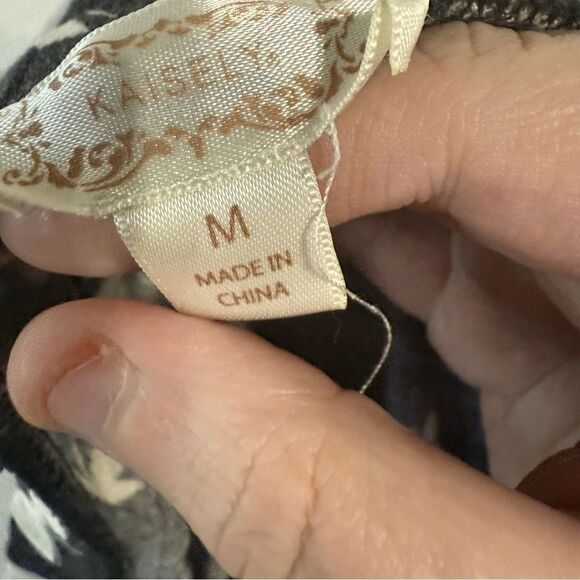 Kaisely High Waist Black and White Shorts with Whimsical Print - Picture 4 of 5